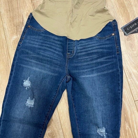 NWT - C pink Maternity jeans. Size L - Picture 2 of 7